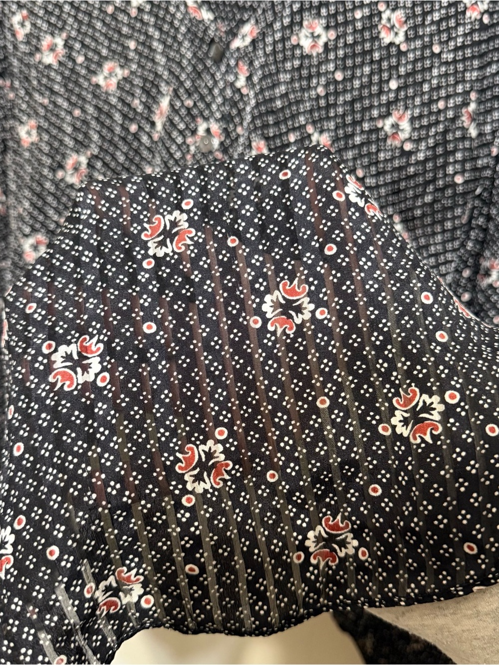 Veronica Beard Silk Blouse Buttons Women 8 - Picture 6 of 6